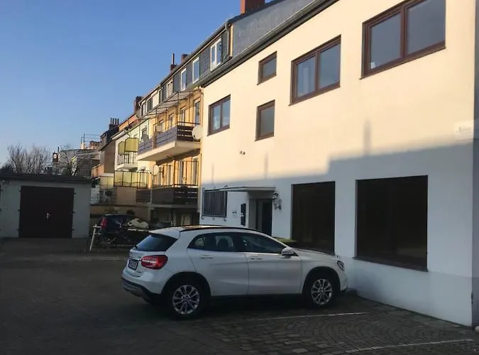 Daire Living @ Klassvilla Weserwehr No. 4 *